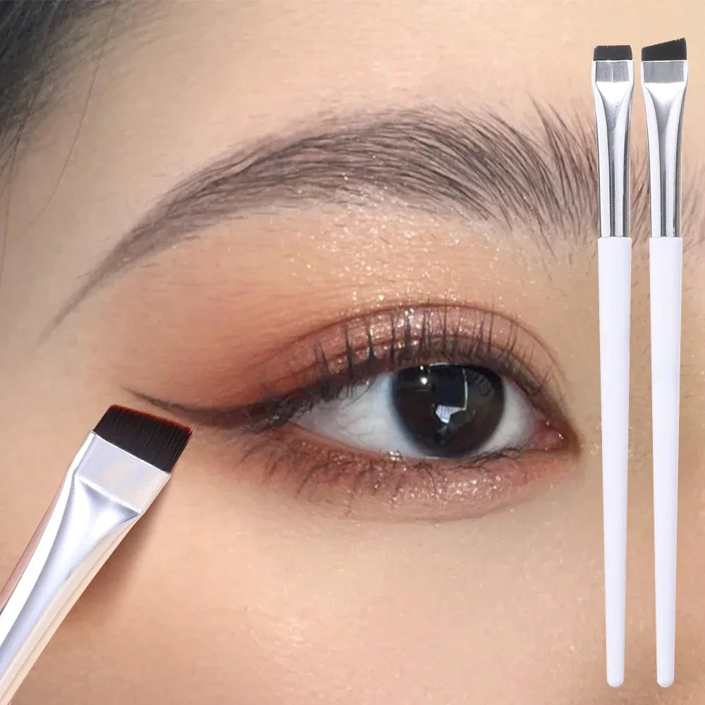 Ultra-Thin Blade Eyebrow Eyeliner Brush Bevel Brow Contour Makeup Brushes Eyelids Lying Silkworm Brush Professional Makeup Tools